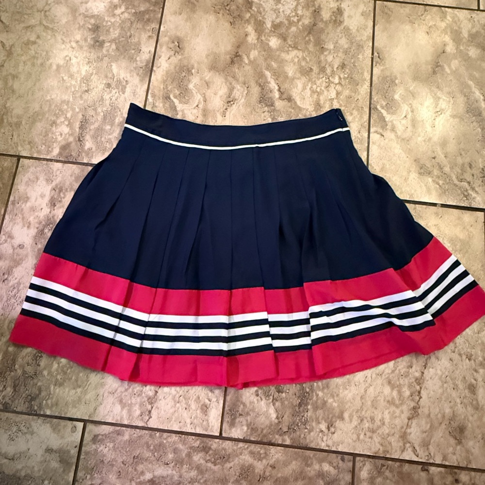 Tommy Hilfiger Navy and Pink Pleated Skirt with Stripe Trim
